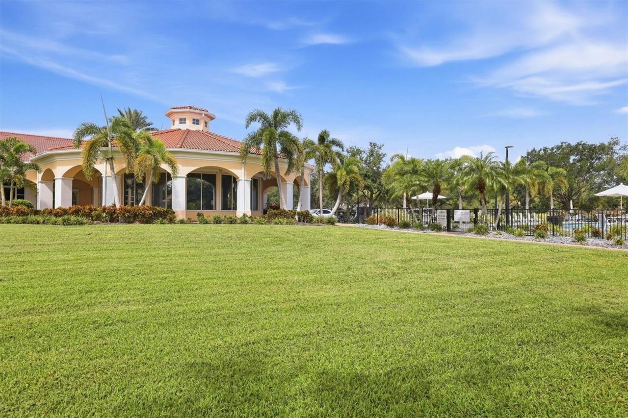 7621 Quinto Drive, Sarasota, FL 34238 Photo