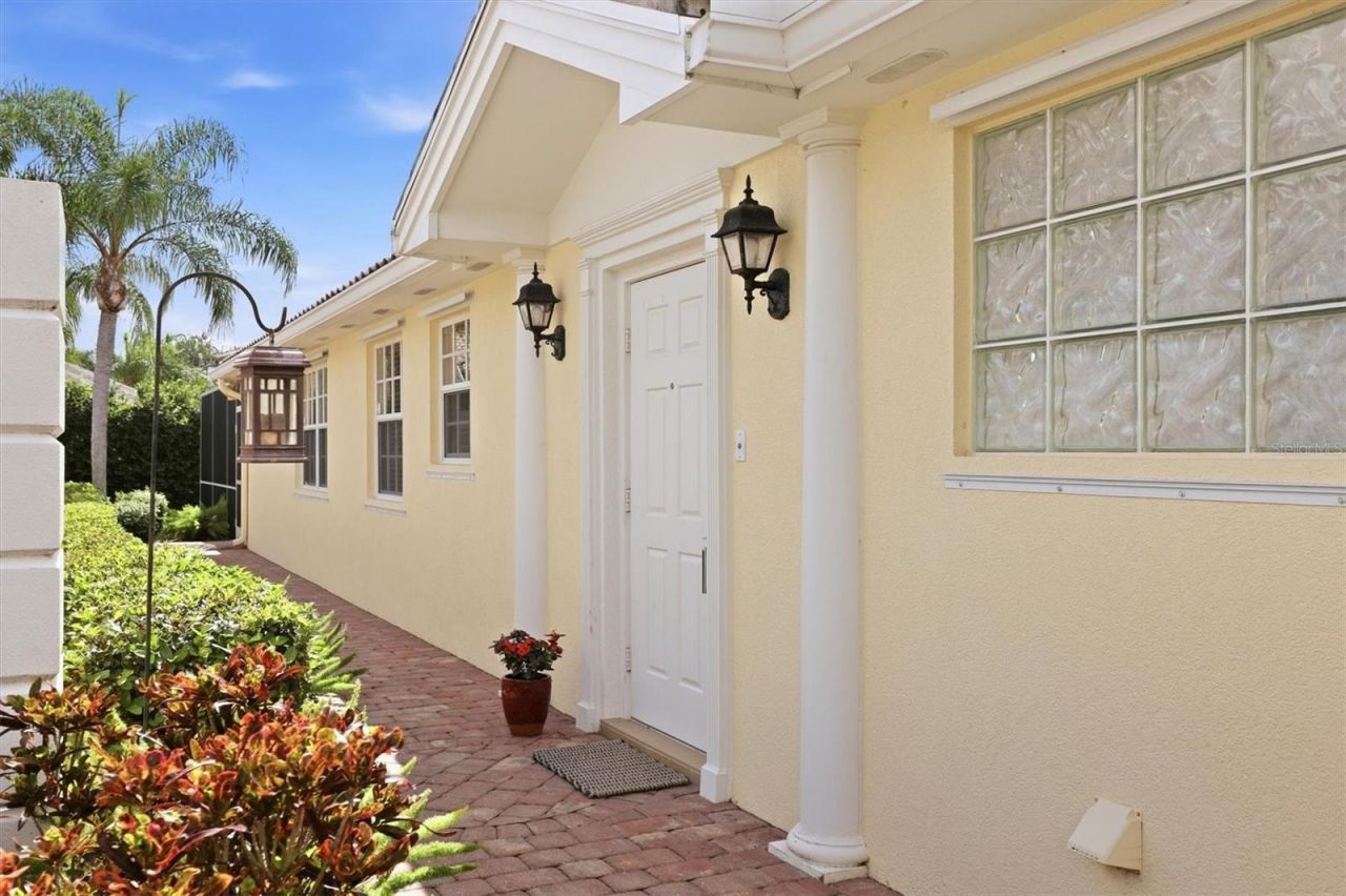 7621 Quinto Drive, Sarasota, FL 34238 Photo