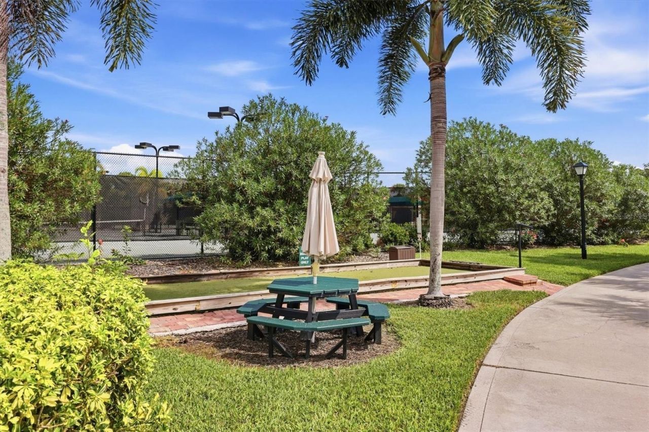 7621 Quinto Drive, Sarasota, FL 34238 Photo