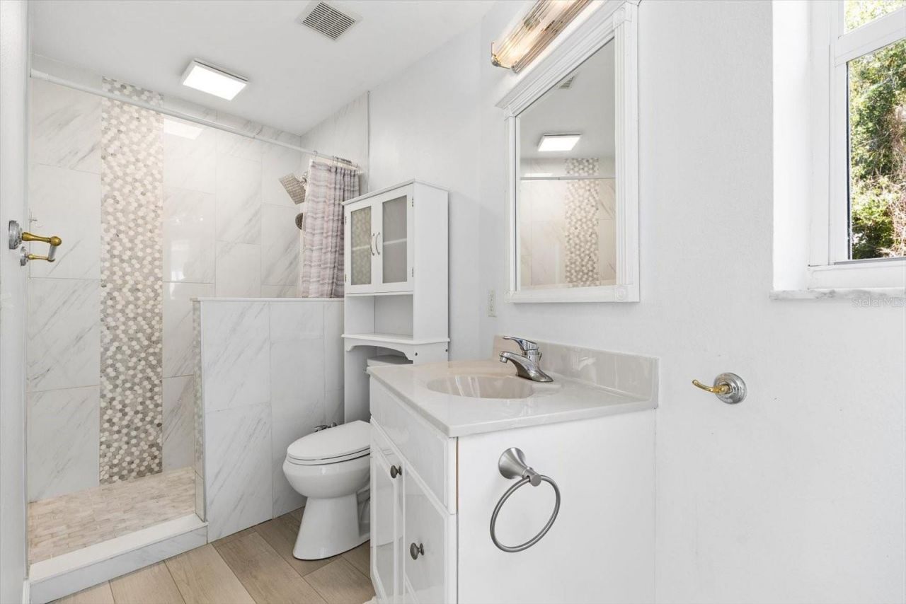 5640 Howard Creek Road, Sarasota, FL 34241 Photo