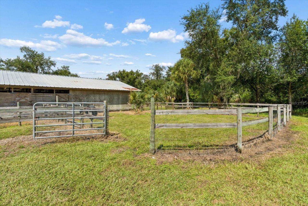 5640 Howard Creek Road, Sarasota, FL 34241 Photo