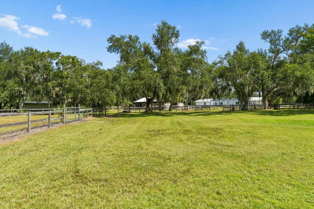 5640 Howard Creek Road, Sarasota, FL 34241 Photo