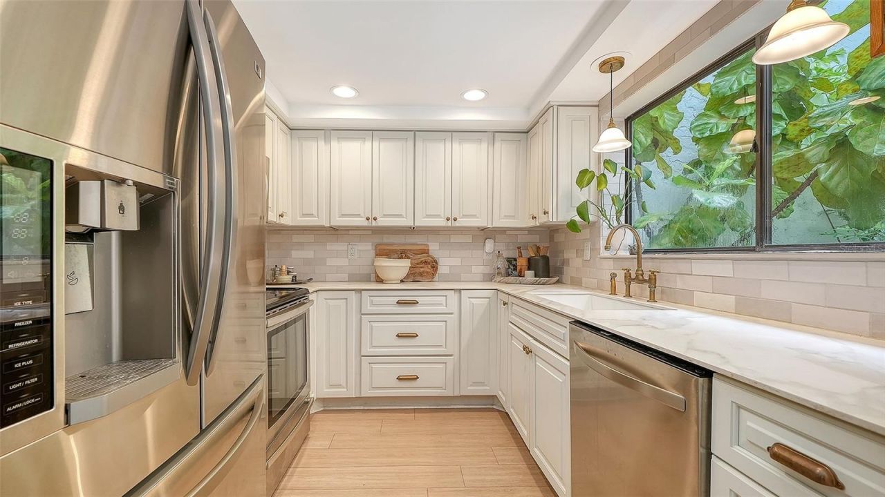 4319 Woodmans Chart, Unit 130, Sarasota, FL 34235 Photo