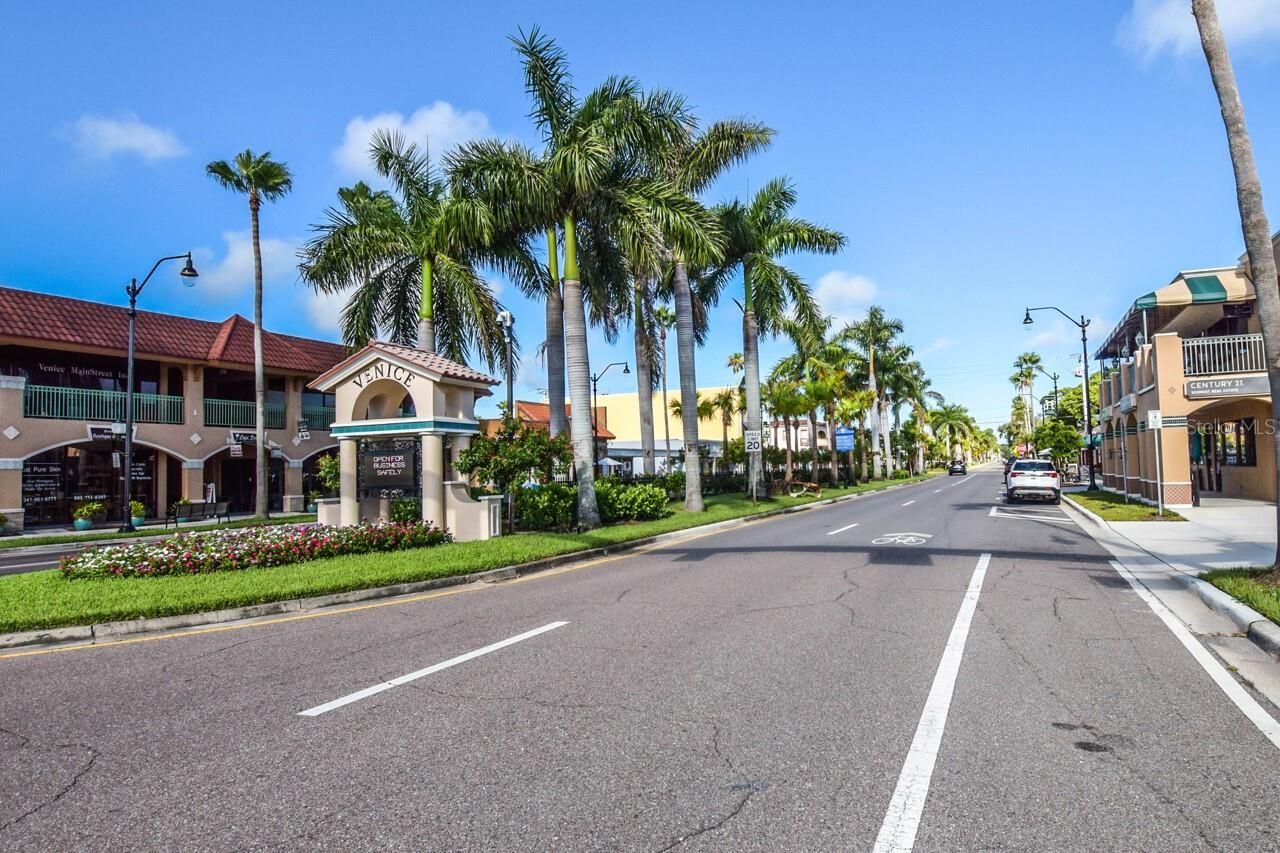 408 Cerromar Circle S, Unit 236, Venice, FL 34293 Photo