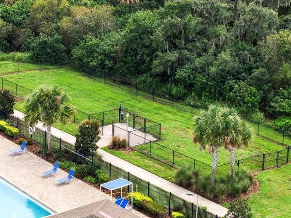 810 CHATHAM WALK DRIVE , RUSKIN, FL 33570