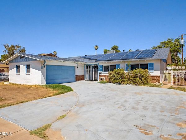 4320 W Rose Lane, Glendale, AZ 85301