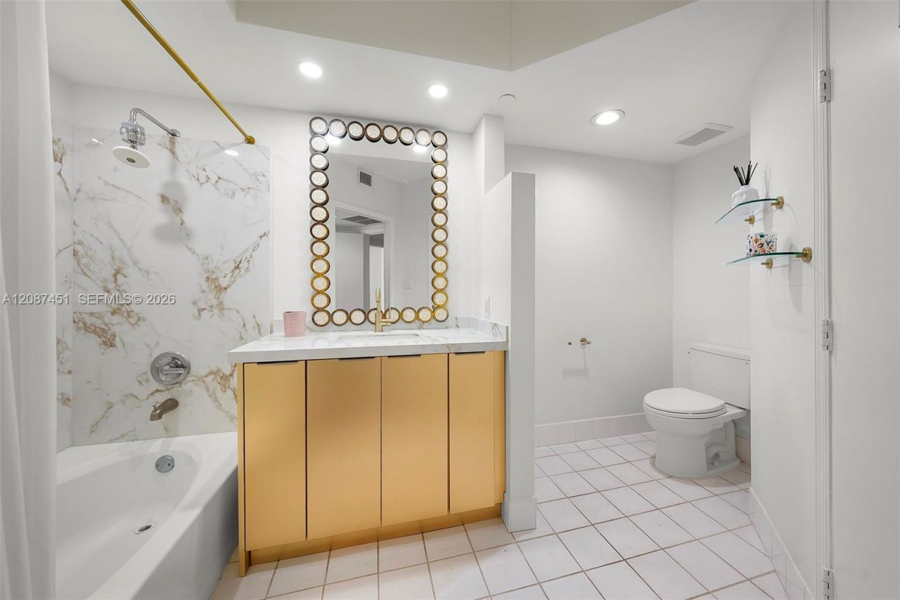 1330 West Ave , Unit 811, Miami Beach, FL 33139 Photo