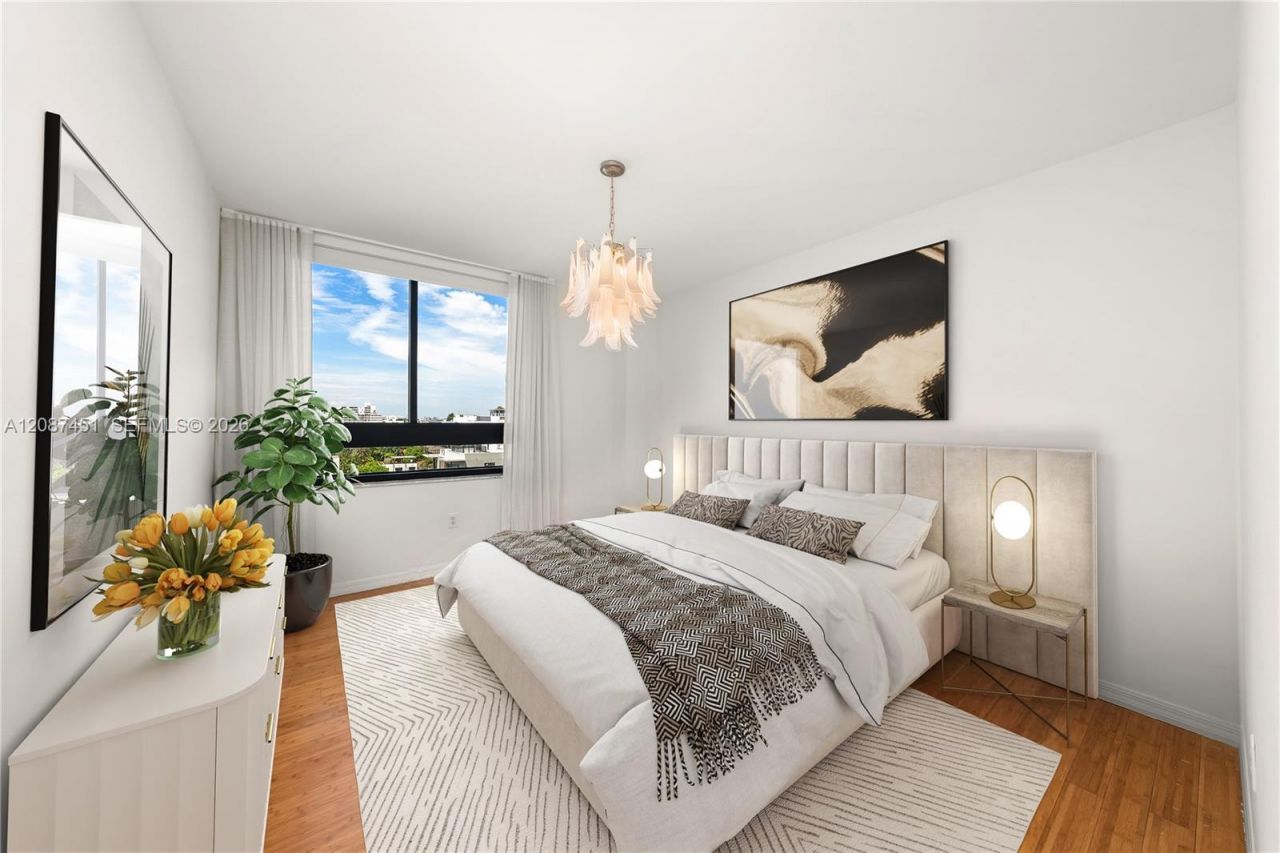 1330 West Ave , Unit 811, Miami Beach, FL 33139 Photo