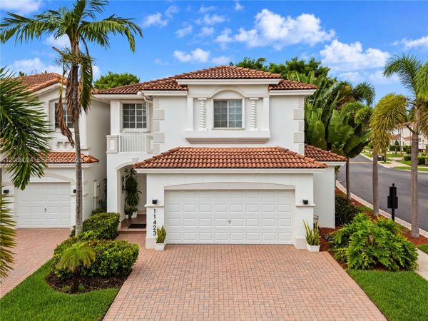 11423 NW 69th TER , Doral, FL 33178