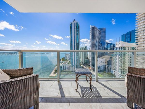 1155 Brickell Bay Dr , Unit 2207, Miami, FL 33131