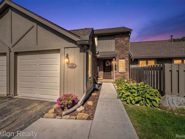 44712 Lynn Drive, Plymouth Township, Mi 48170