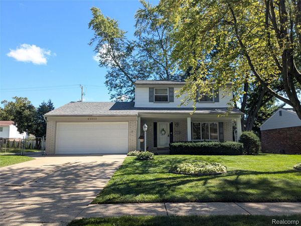45860 Keding Street , Utica, Mi 48317
