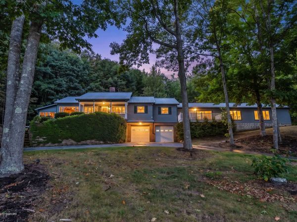 2428 Kennebec Road , Newburgh, ME 04444