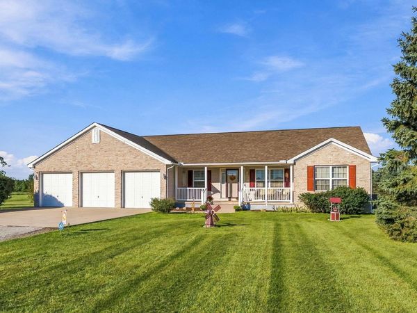 210 Brindle Road , Ostrander, OH 43061