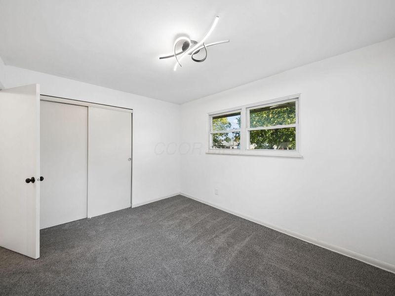 4220 Atlanta Drive , Columbus, OH 43228 Photo 22