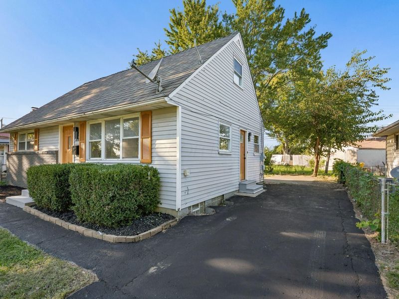 4220 Atlanta Drive , Columbus, OH 43228 Photo 4