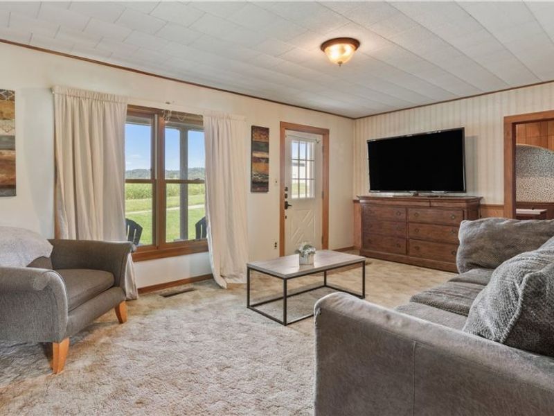 10432 Township Road 65, Killbuck, OH 44637 Photo 4