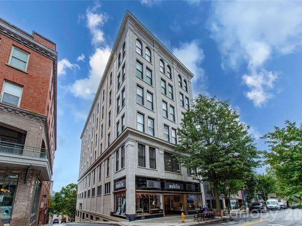 84 W Walnut Street, Unit 501, Asheville, NC 28801