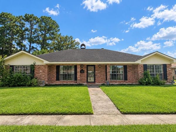 13210 Todd Ave, Baton Rouge, LA 70815