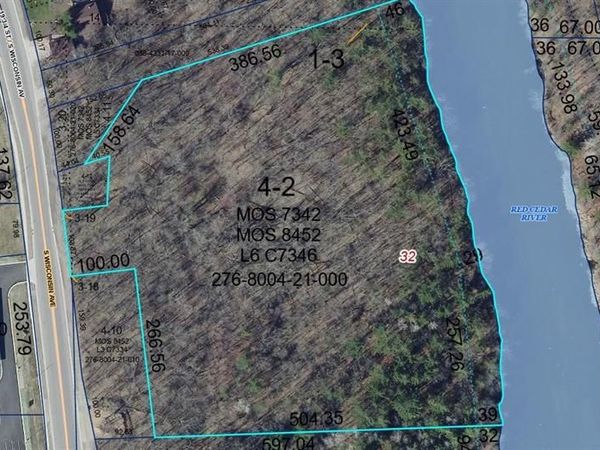 2551 S Wisconsin Avenue, Rice Lake, WI 54868