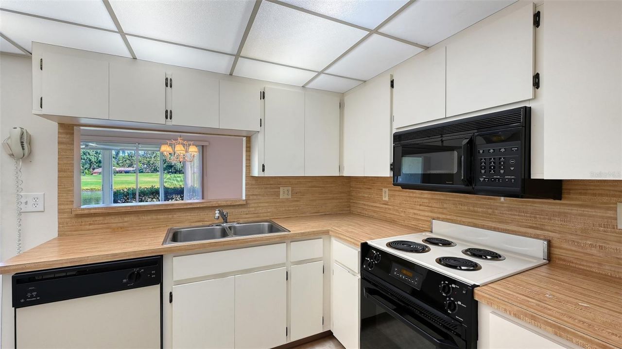 5513 Palm Aire Drive , Sarasota, FL 34243 Photo
