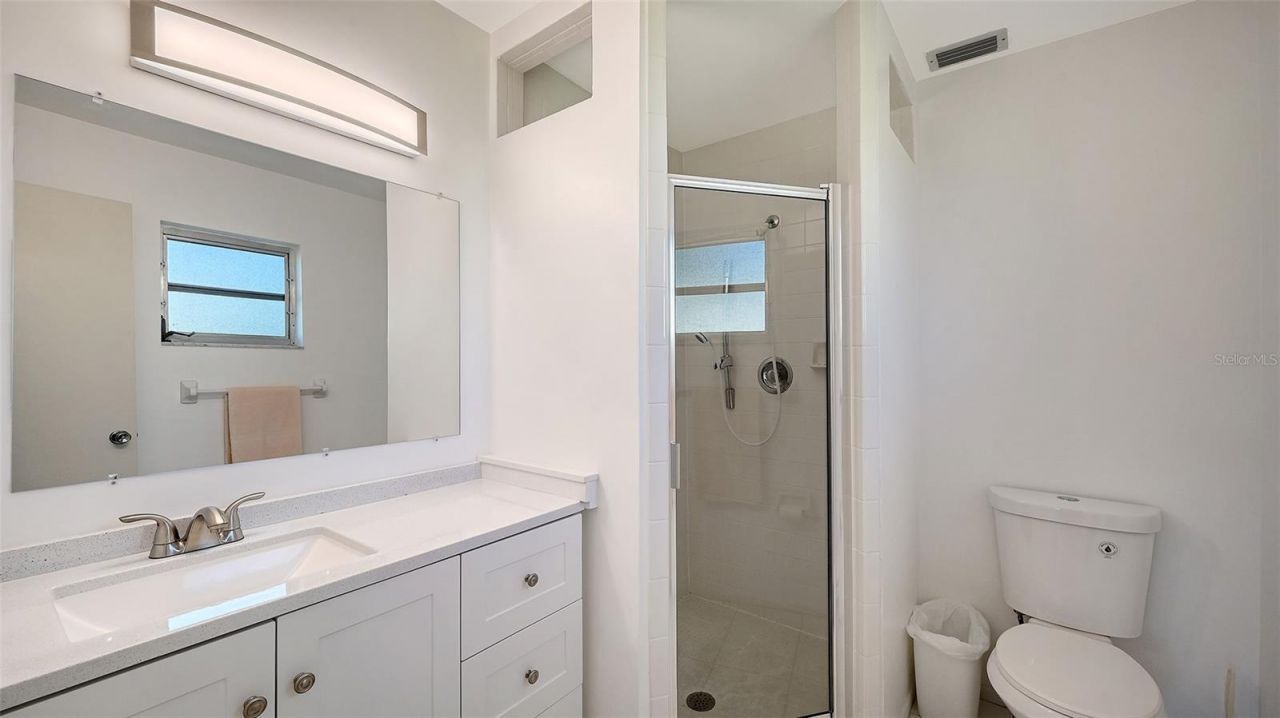 5513 Palm Aire Drive , Sarasota, FL 34243 Photo