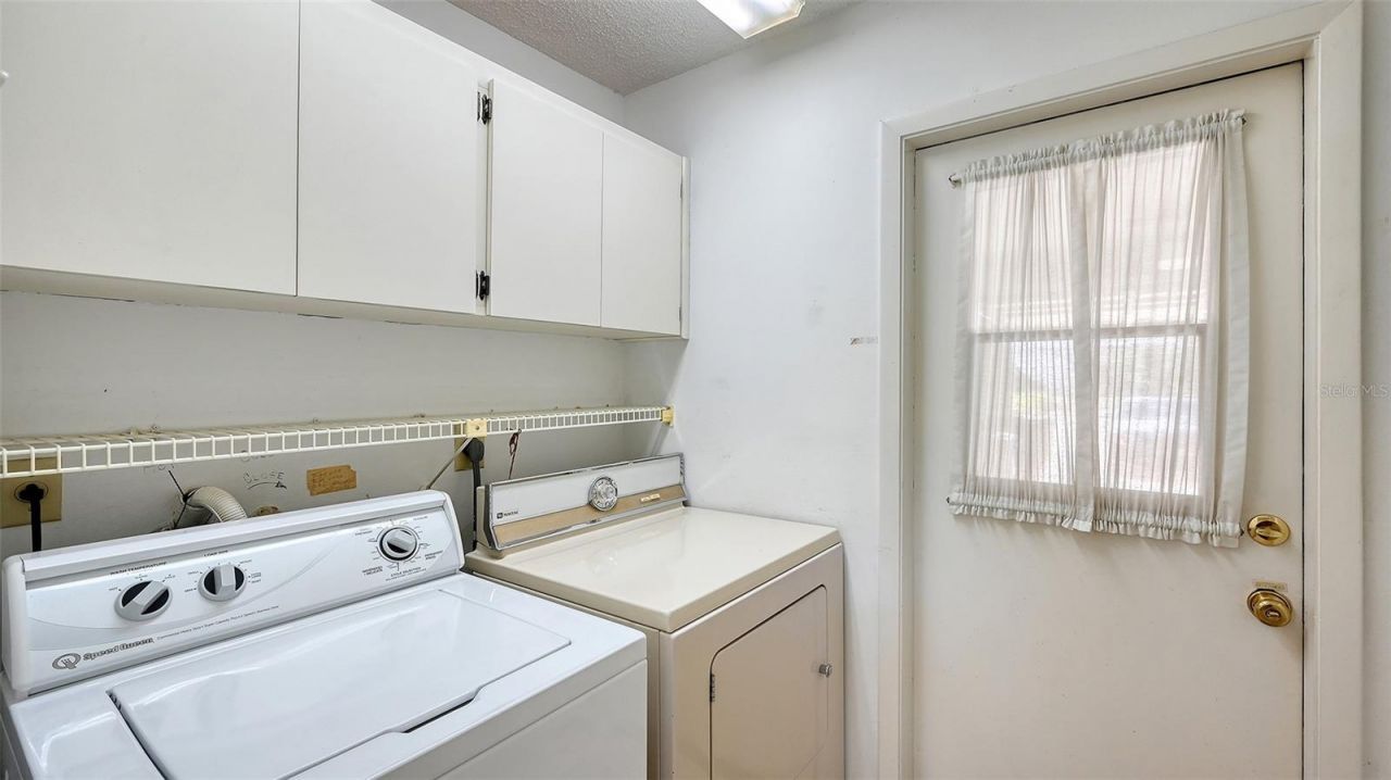 5513 Palm Aire Drive , Sarasota, FL 34243 Photo