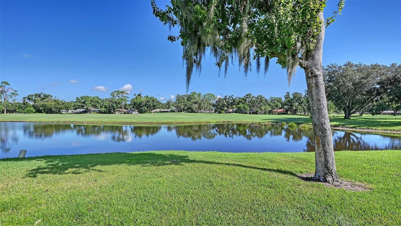 5513 Palm Aire Drive , Sarasota, FL 34243 Photo