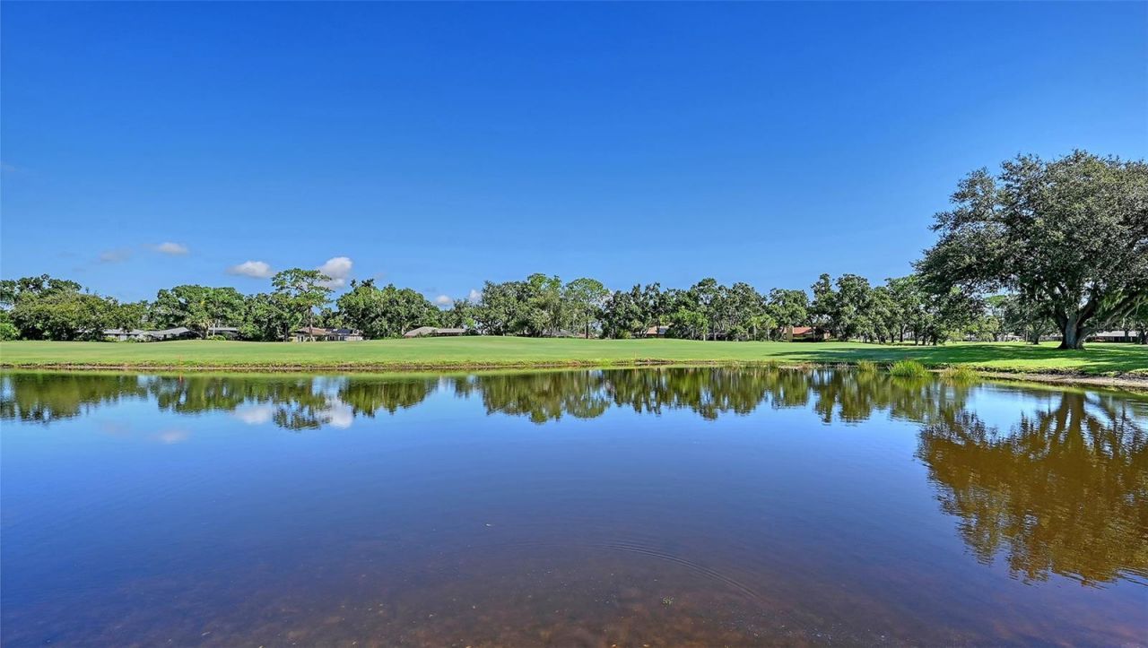 5513 Palm Aire Drive , Sarasota, FL 34243 Photo