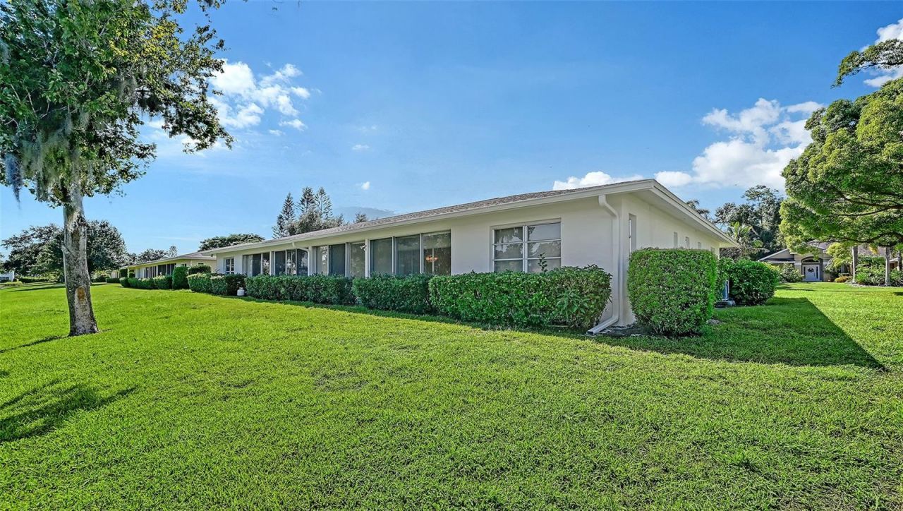 5513 Palm Aire Drive , Sarasota, FL 34243 Photo