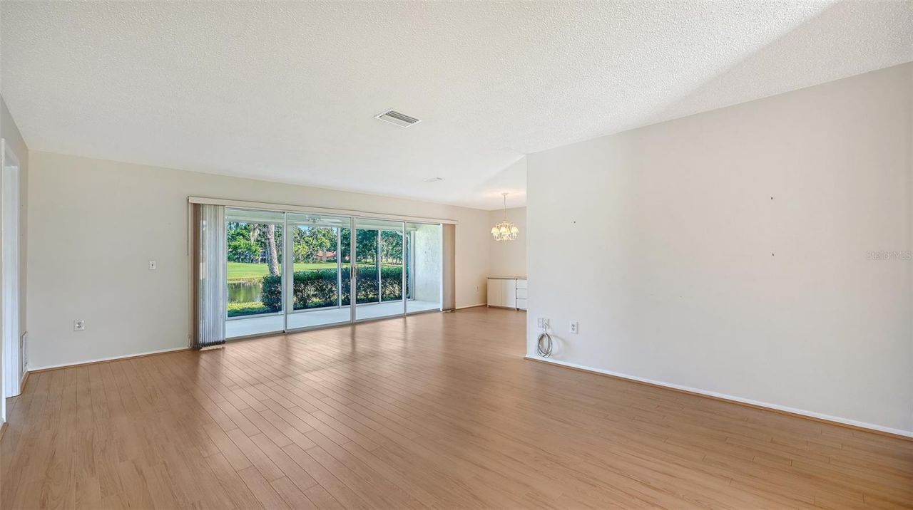 5513 Palm Aire Drive , Sarasota, FL 34243 Photo