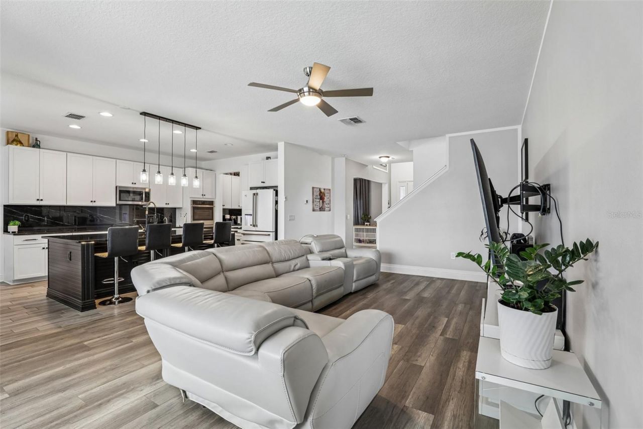 22303 Woodmen Hall Drive , Land O Lakes, FL 34637 Photo