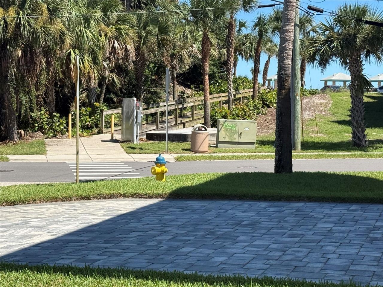 407 Lincoln Avenue, New Smyrna Beach, FL 32169 Photo
