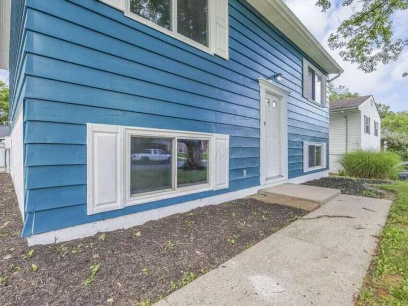1588 Fall Brook Road , Columbus, OH 43223 Photo 2