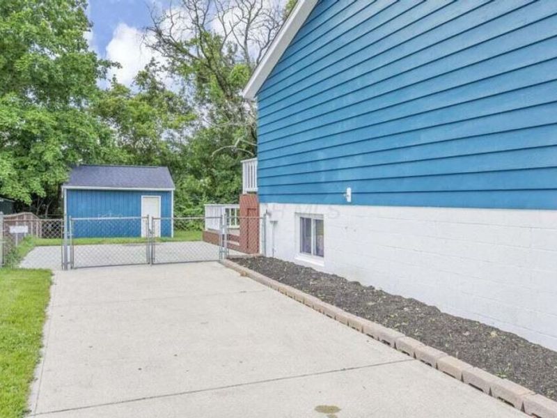 1588 Fall Brook Road , Columbus, OH 43223 Photo 42