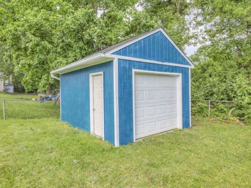 1588 Fall Brook Road , Columbus, OH 43223 Photo 43