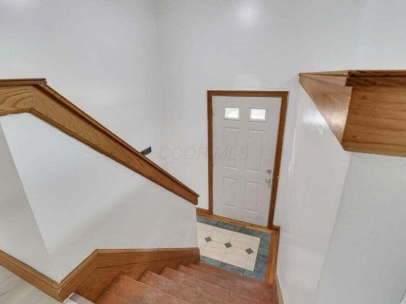 1588 Fall Brook Road , Columbus, OH 43223 Photo 6