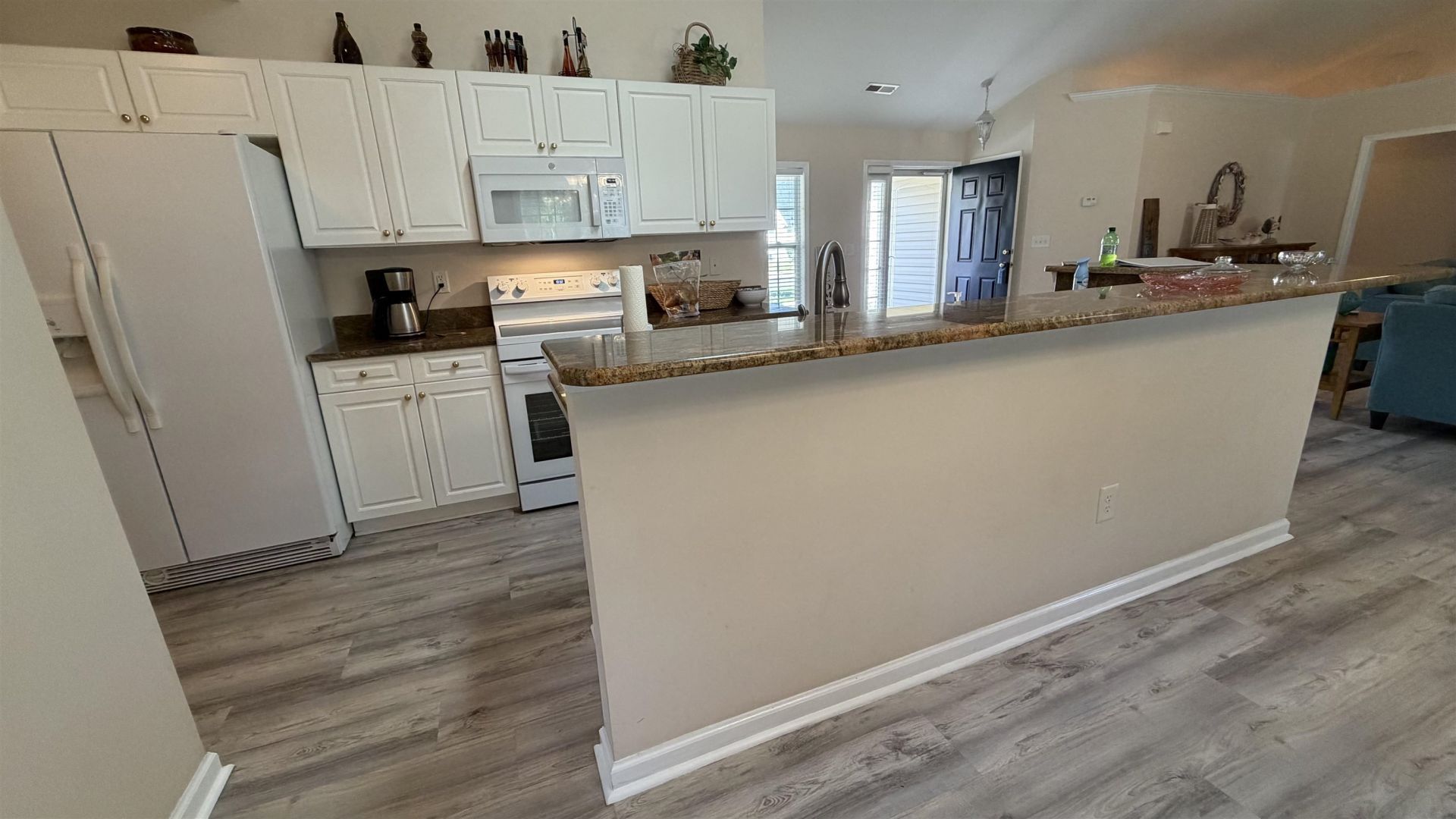 237 Melody Gardens Dr.  Photo 10