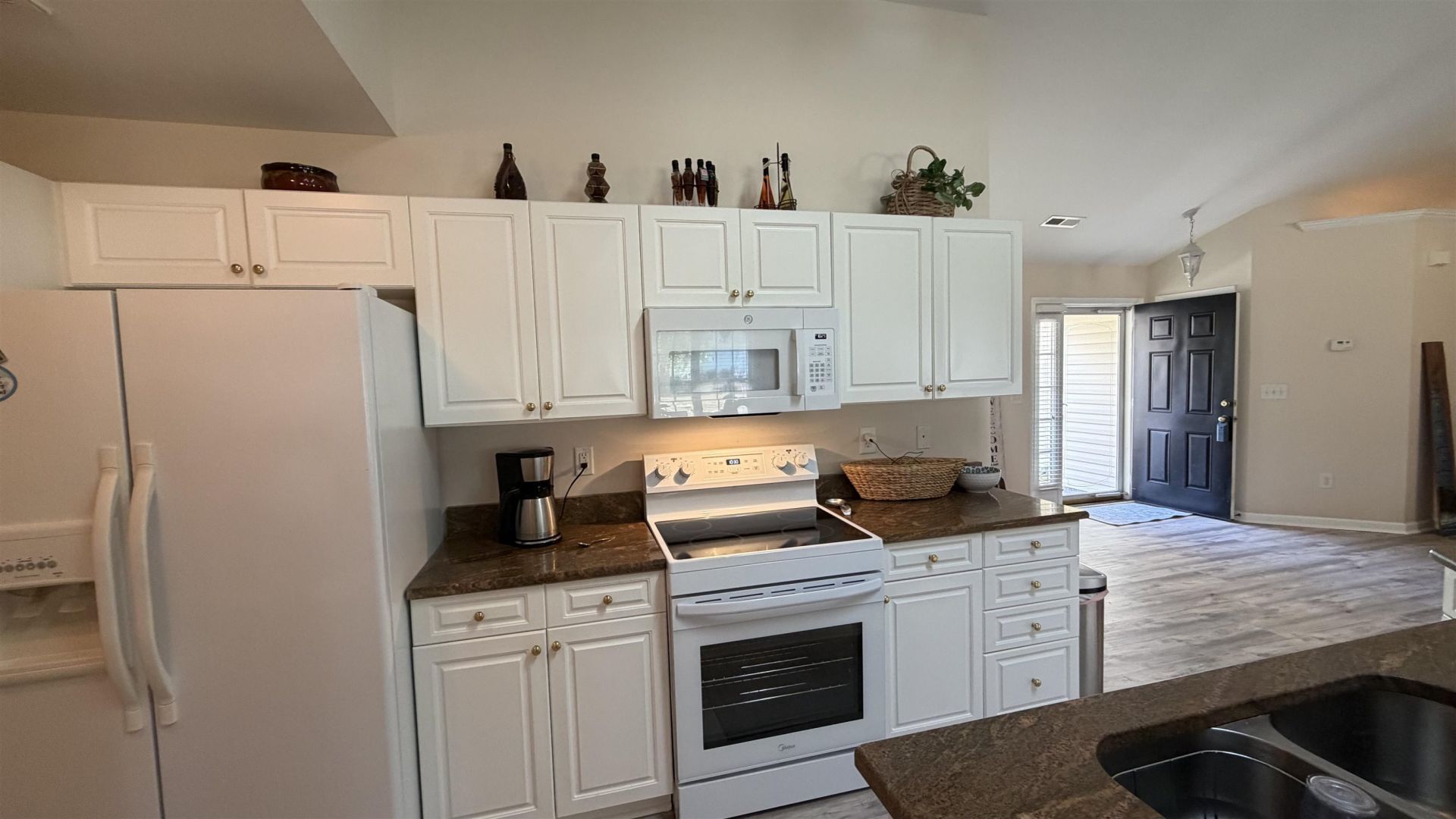 237 Melody Gardens Dr.  Photo 8