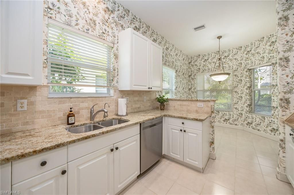 917 Vistana Cir, Unit 6, Naples, FL 34119 Photo