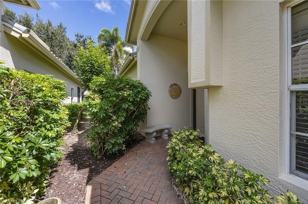 917 Vistana Cir, Unit 6, Naples, FL 34119 Photo