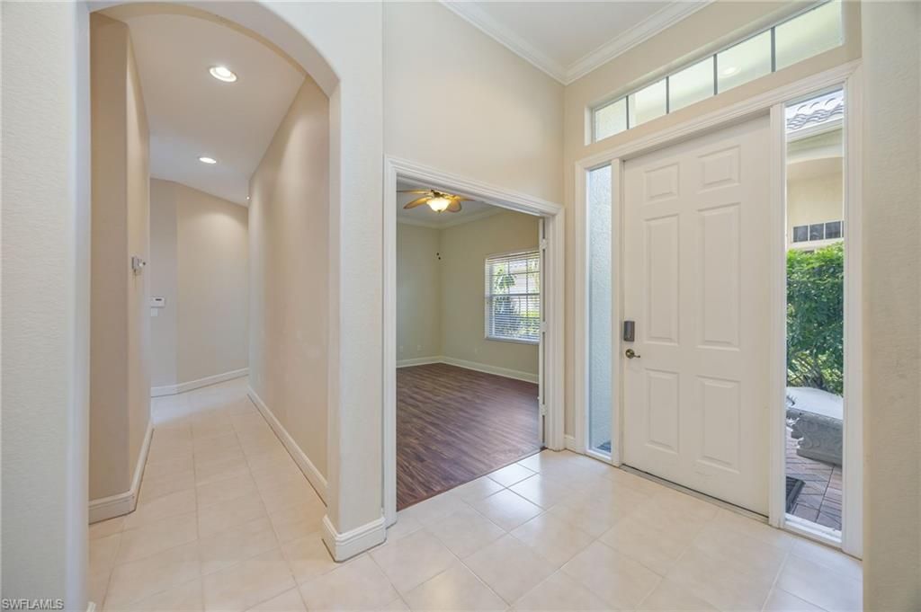 917 Vistana Cir, Unit 6, Naples, FL 34119 Photo