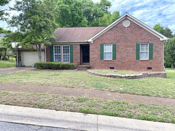 2804 Harbor Lights Dr , Nashville, TN 37217