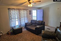 2528 Johnstone Street  photo 4