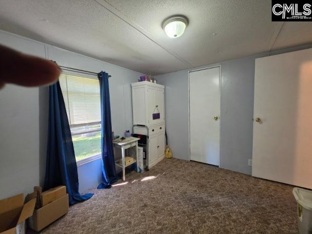 2528 Johnstone Street  Photo 9