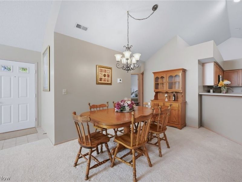 31 Parkside Circle, Unit 1, Canfield, OH 44406 Photo 10