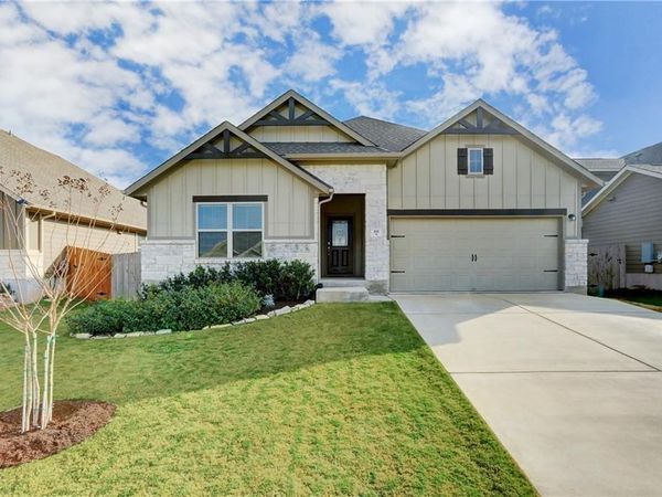 111 Finley ST , Hutto, TX 78634
