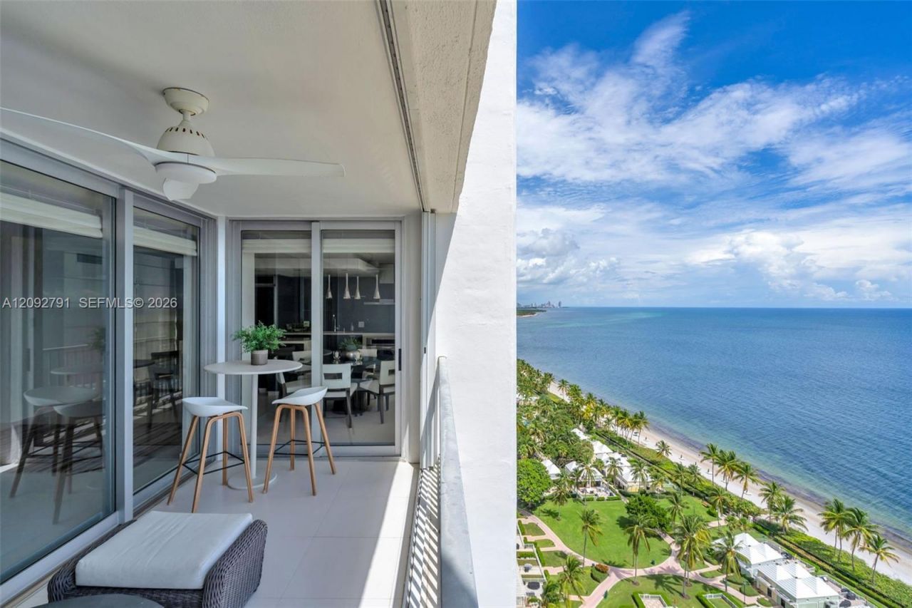 881 Ocean Dr , Unit 20E, Key Biscayne, FL 33149 Photo