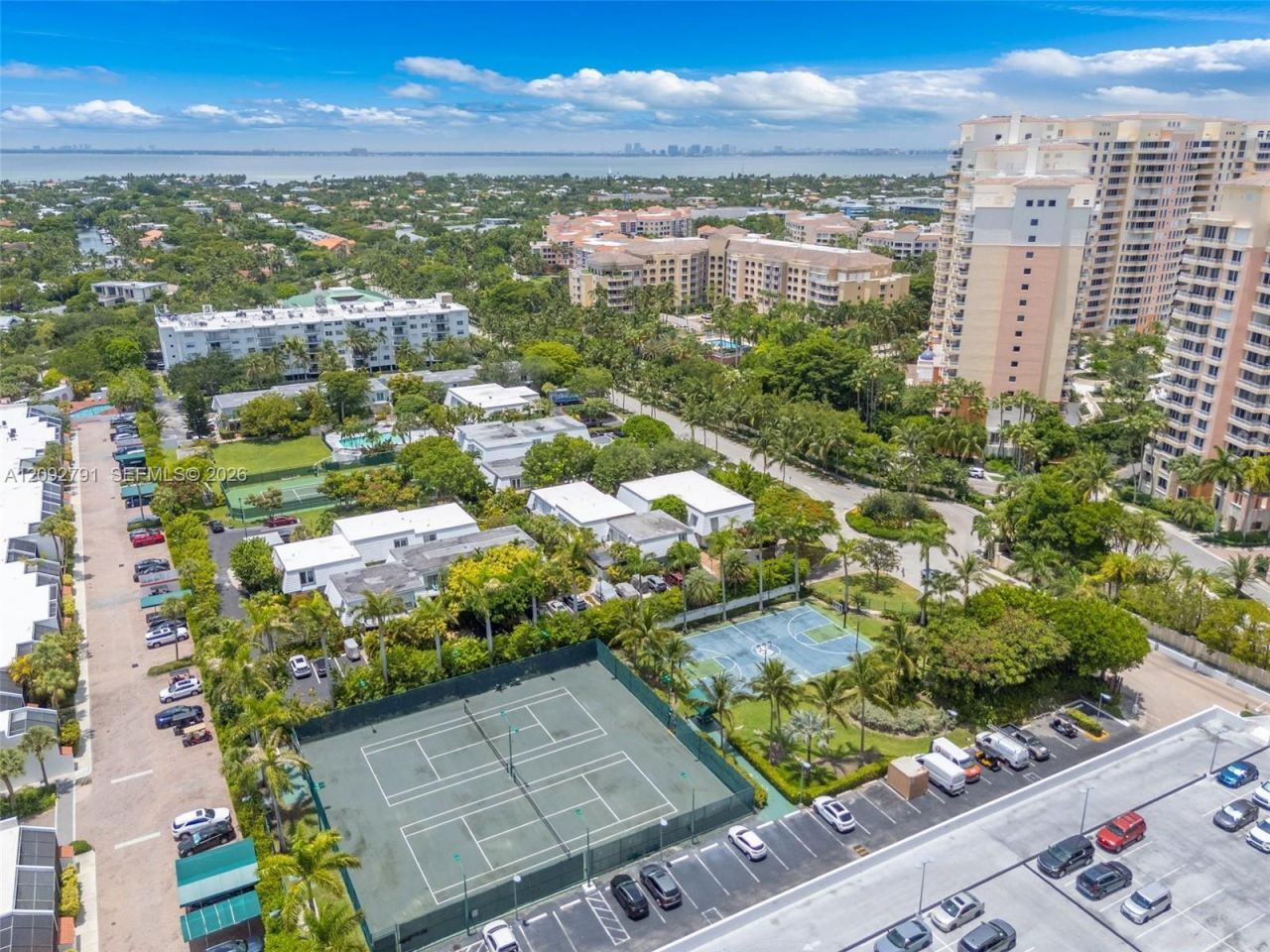 881 Ocean Dr , Unit 20E, Key Biscayne, FL 33149 Photo