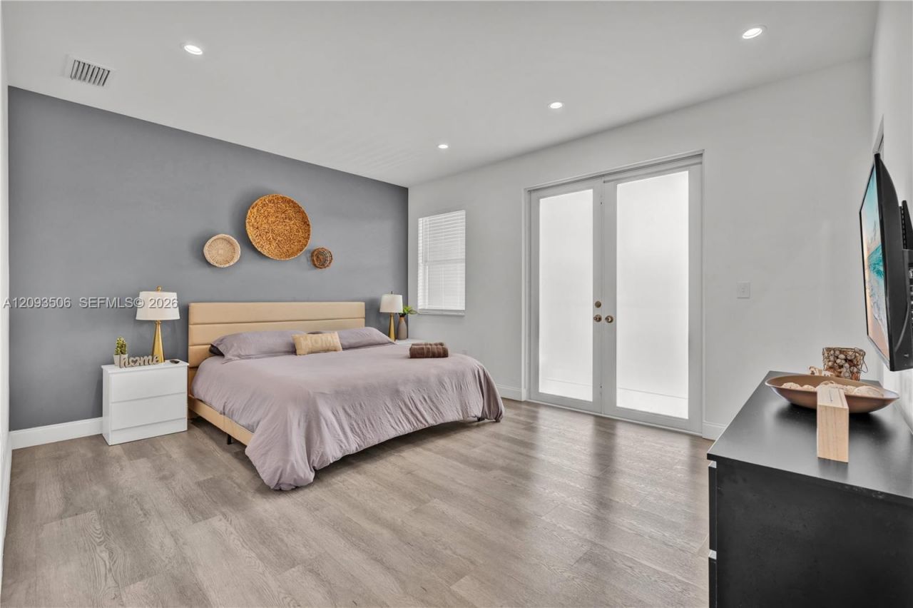1968 NW 25th Ave, Unit #1970, Miami, FL 33125 Photo